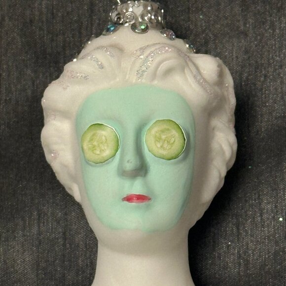 Stress Free Cucumber mask ornament - Picture 2 of 4